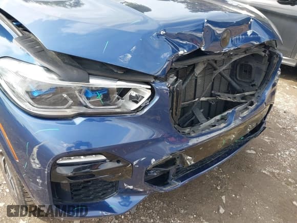 ✅ 2019 BMW X5 xDrive50i • VIN: 5UXJU2C54KLN49907 • Лот: 43281101. Опубликован ранее на IAAI с пробегом 53 335 миль. Бесплатный доступ к архиву аукционных продаж из США и подробный отчёт об истории автомобиля на DreamBid. Изображение 6.