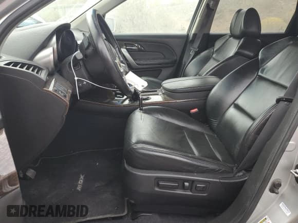 ✅ 2013 Acura MDX Technology • VIN: 2HNYD2H48DH520601 • Lot: 83767655. Listed on Copart with 235,774 mi. Free auction sales archive from the USA and detailed vehicle history report at DreamBid. Image 7.