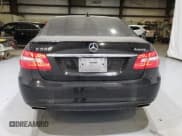 ✅ 2013 Mercedes-Benz E 550 Sport • VIN: WDDHF9BB8DA728725 • Lot: 82929844. Wystawiony na Copart z przebiegiem 176 987 mil. Bezpłatny archiwum sprzedaży aukcyjnych z USA i szczegółowy raport historii pojazdu na DreamBid. Zdjęcie 6.