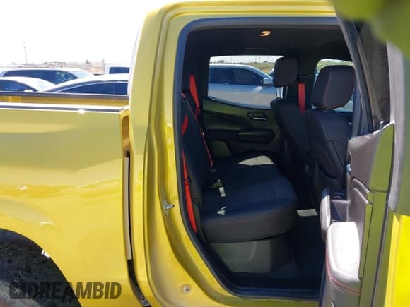 ✅ 2023 Chevrolet Colorado 4WD Z71 • VIN: 1GCPTDEK5P1219693 • Lot: 43332898. Listed on IAAI with 81,012 mi. Free auction sales archive from the USA and detailed vehicle history report at DreamBid. Image 8.