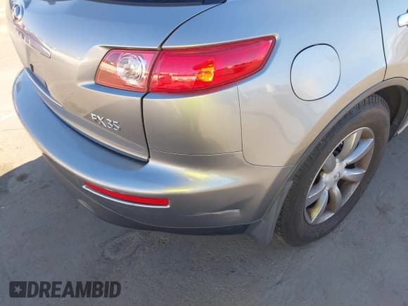 ✅ 2005 Infiniti FX • VIN: JNRAS08U25X103523 • Лот: 43366792. Опубликован ранее на IAAI с пробегом 243 553 миль. Бесплатный доступ к архиву аукционных продаж из США и подробный отчёт об истории автомобиля на DreamBid. Изображение 6.