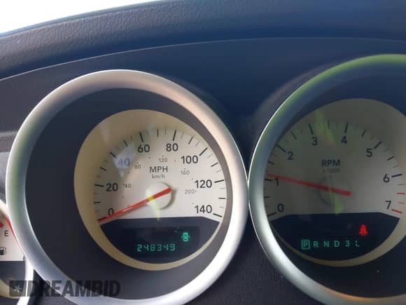 2005 Dodge Magnum SE с VIN 2D4FV48V45H607236, выставлен на аукционе IAAI как лот 42772688 с пробегом 248 349 миль миль и . История ставок и продаж доступна на DreamBid. Изображение 7.