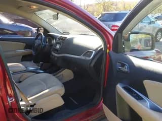 ✅ 2011 Dodge Journey Mainstreet • VIN: 3D4PH1FG4BT517215 • Лот: 43464383. Опубликован ранее на IAAI с пробегом 164 962 миль. Бесплатный доступ к архиву аукционных продаж из США и подробный отчёт об истории автомобиля на DreamBid. Изображение 5.