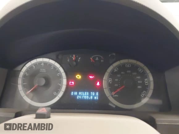 ✅ 2008 Ford Escape XLT • VIN: 1FMCU03148KB16125 • Lot: 43412242. Listed on IAAI with 241,799 mi. Free auction sales archive from the USA and detailed vehicle history report at DreamBid. Image 7.