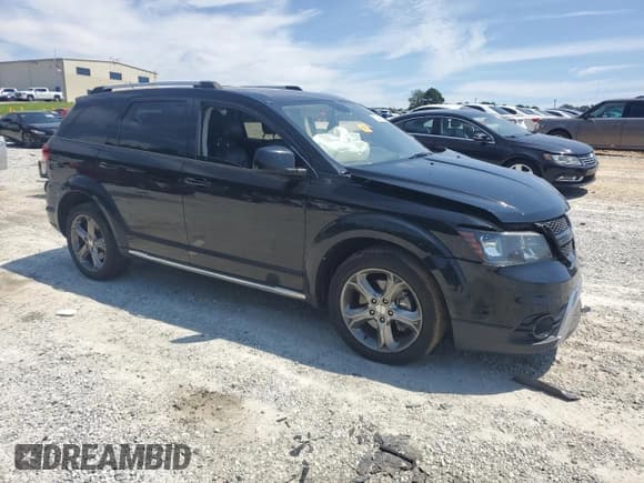 ✅ 2016 Dodge Journey Crossroad • VIN: 3C4PDCGG4GT203123 • Лот: 70341965. Опубликован ранее на Copart с пробегом 222 812 миль. Бесплатный доступ к архиву аукционных продаж из США и подробный отчёт об истории автомобиля на DreamBid. Изображение 4.