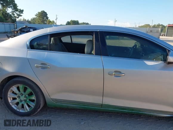 ✅ 2012 Buick LaCrosse Convenience • VIN: 1G4GB5E39CF302926 • Лот: 43238750. Опубликован ранее на IAAI с пробегом 175 123 миль. Бесплатный доступ к архиву аукционных продаж из США и подробный отчёт об истории автомобиля на DreamBid. Изображение 6.