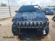 ✅ 2016 Jeep Cherokee Trailhawk • VIN: 1C4PJMBS4GW243691 • Lot: 42916939. Wystawiony na IAAI z przebiegiem 137 473 mil. Bezpłatny archiwum sprzedaży aukcyjnych z USA i szczegółowy raport historii pojazdu na DreamBid. Zdjęcie 12.