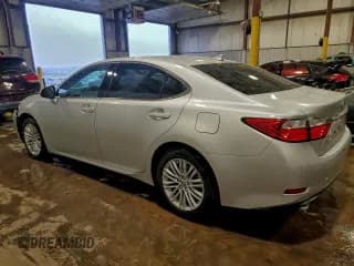 ✅ 2013 Lexus ES 250 • VIN: JTHBK1GG5D2029935 • Lot: 93853305. Listed on Copart with 133,664 mi. Free auction sales archive from the USA and detailed vehicle history report at DreamBid. Image 2.