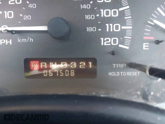 1998 Chevrolet Malibu z VIN 1G1ND52M0W6202102, wystawiony jako IAAI lot #41416675 z przebiegiem 67 508 mil mil oraz . Historia ofert i sprzedaży dostępna na DreamBid. Obrazek 7.