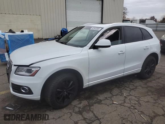 ✅ 2016 Audi Q5 Premium • VIN: WA1C2AFP0GA151730 • Lot: 92343305. Wystawiony na Copart z przebiegiem 112 137 mil. Bezpłatny archiwum sprzedaży aukcyjnych z USA i szczegółowy raport historii pojazdu na DreamBid. Zdjęcie 1.