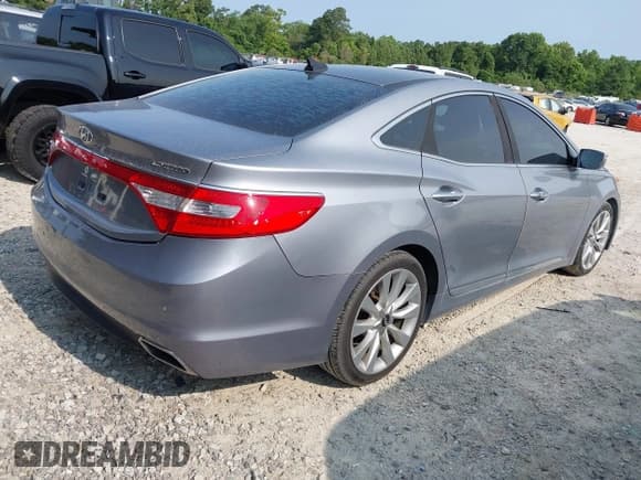 ✅ 2015 Hyundai Azera Limited • VIN: KMHFH4JG2FA483575 • Лот: 42422877. Опубликован ранее на IAAI с пробегом 111 147 миль. Бесплатный доступ к архиву аукционных продаж из США и подробный отчёт об истории автомобиля на DreamBid. Изображение 4.