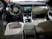 ✅ 2024 Jaguar F-Pace R-Dynamic S • VIN: SADCT2EXXRA736171 • Lot: 88077055. Wystawiony na Copart z przebiegiem 8 640 mil. Bezpłatny archiwum sprzedaży aukcyjnych z USA i szczegółowy raport historii pojazdu na DreamBid. Zdjęcie 8.