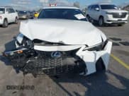 ✅ 2024 Lexus IS 350 F Sport • VIN: JTHBZ1B21R5079910 • Lot: 41457965. Wystawiony na IAAI z przebiegiem 3 537 mil. Bezpłatny archiwum sprzedaży aukcyjnych z USA i szczegółowy raport historii pojazdu na DreamBid. Zdjęcie 6.