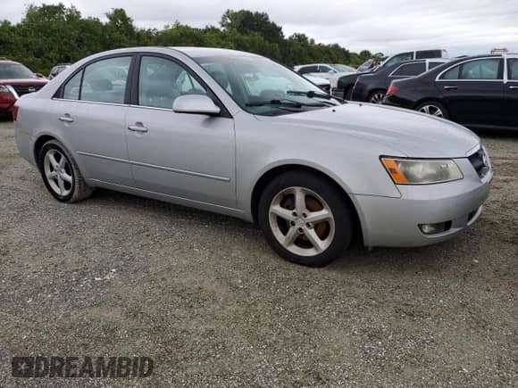 2006 Hyundai Sonata GLS with VIN 5NPEU46F56H038882, listed as a Copart auction lot 74137094 with 180,760 mi miles and Salvage title. Bid and sale history available at DreamBid. Image 4.