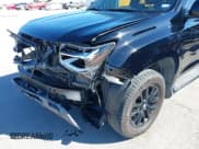 ✅ 2022 Lexus GX 460 • VIN: JTJKM7BX9N5311062 • Lot: 41775057. Wystawiony na IAAI z przebiegiem 42 279 mil. Bezpłatny archiwum sprzedaży aukcyjnych z USA i szczegółowy raport historii pojazdu na DreamBid. Zdjęcie 18.