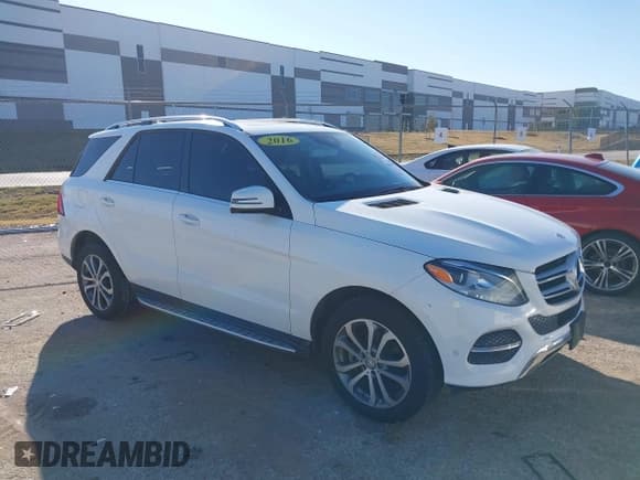 ✅ 2016 Mercedes-Benz GLE 350 • VIN: 4JGDA5JB2GA655708 • Лот: 43862635. Опубликован ранее на IAAI с пробегом 110 701 миль. Бесплатный доступ к архиву аукционных продаж из США и подробный отчёт об истории автомобиля на DreamBid. Изображение 13.