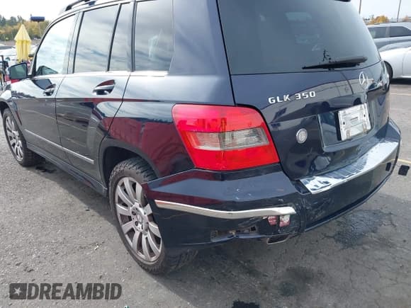 ✅ 2011 Mercedes-Benz GLK 350 • VIN: WDCGG8HB6BF532295 • Lot: 43528199. Wystawiony na IAAI z przebiegiem 82 777 mil. Bezpłatny archiwum sprzedaży aukcyjnych z USA i szczegółowy raport historii pojazdu na DreamBid. Zdjęcie 6.