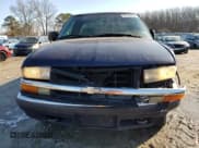 ✅ 2003 Chevrolet S-10 LS • VIN: 1GCDT19X938254553 • Лот: 88268825. Опубликован ранее на Copart с пробегом 175 088 миль. Бесплатный доступ к архиву аукционных продаж из США и подробный отчёт об истории автомобиля на DreamBid. Изображение 5.