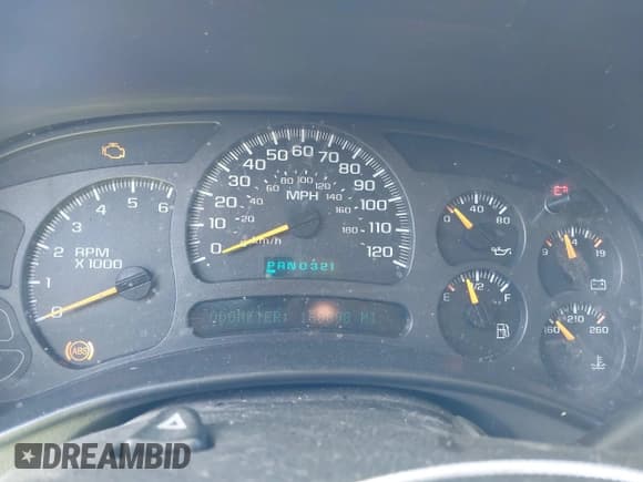 ✅ 2004 Chevrolet Silverado 1500 LT • VIN: 1GCEC19TX4E224854 • Lot: 43118666. Wystawiony na IAAI z przebiegiem 168 898 mil. Bezpłatny archiwum sprzedaży aukcyjnych z USA i szczegółowy raport historii pojazdu na DreamBid. Zdjęcie 7.