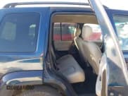 ✅ 2004 Jeep Liberty Limited • VIN: 1J4GL58K34W208508 • Lot: 43588157. Wystawiony na IAAI z przebiegiem 140 650 mil. Bezpłatny archiwum sprzedaży aukcyjnych z USA i szczegółowy raport historii pojazdu na DreamBid. Zdjęcie 8.