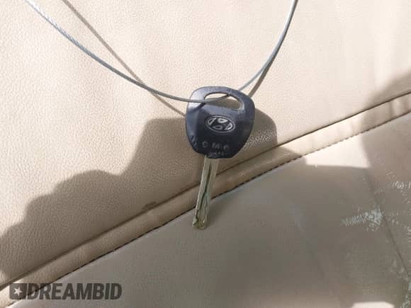 2007 Hyundai Azera SE с VIN KMHFC46F77A182333, выставлен на аукционе IAAI как лот 42380216 с пробегом 227 553 миль миль и . История ставок и продаж доступна на DreamBid. Изображение 11.