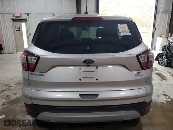 ✅ 2017 Ford Escape SE • VIN: 1FMCU0GD1HUD92223 • Lot: 89623965. Listed on Copart with 136,458 mi. Free auction sales archive from the USA and detailed vehicle history report at DreamBid. Image 6.