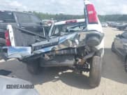 ✅ 2018 Chevrolet Silverado 1500 LT • VIN: 3GCPCREH9JG330225 • Лот: 42113448. Опубликован ранее на IAAI с пробегом 197 389 миль. Бесплатный доступ к архиву аукционных продаж из США и подробный отчёт об истории автомобиля на DreamBid. Изображение 16.