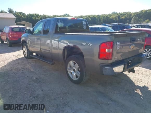 ✅ 2007 Chevrolet Silverado 1500 1LT • VIN: 1GCEK19057Z639585 • Lot: 43408173. Listed on IAAI with 134,431 mi. Free auction sales archive from the USA and detailed vehicle history report at DreamBid. Image 3.