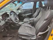 ✅ 2013 Hyundai Veloster w/Black Int • VIN: KMHTC6AD0DU176324 • Lot: 85412185. Listed on Copart with 135,582 mi. Free auction sales archive from the USA and detailed vehicle history report at DreamBid. Image 7.