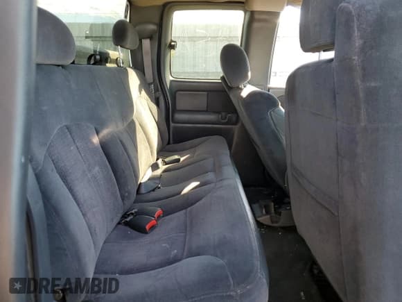 ✅ 2001 Chevrolet Silverado 1500 LS • VIN: 1GCEK19T21E284304 • Лот: 74469114. Опубликован ранее на Copart с пробегом 305 241 миль. Бесплатный доступ к архиву аукционных продаж из США и подробный отчёт об истории автомобиля на DreamBid. Изображение 10.