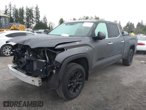 ✅ 2023 Toyota Tundra Limited • VIN: 5TFJA5EC6PX019655 • Lot: 43572446. Listed on IAAI with 7,903 mi. Free auction sales archive from the USA and detailed vehicle history report at DreamBid. Image 2.