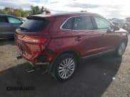 ✅ 2019 Lincoln MKC Standard • VIN: 5LMCJ1D93KUL16361 • Лот: 86312575. Опубликован ранее на Copart с пробегом 59 038 миль. Бесплатный доступ к архиву аукционных продаж из США и подробный отчёт об истории автомобиля на DreamBid. Изображение 3.