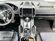 ✅ 2017 Porsche Cayenne • VIN: WP1AA2A20HKA80380 • Lot: 78863734. Listed on Copart with 158,920 mi. Free auction sales archive from the USA and detailed vehicle history report at DreamBid. Image 9.