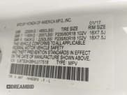 ✅ 2017 Acura RDX • VIN: 5J8TB3H38HL017518 • Lot: 42822815. Wystawiony na IAAI z przebiegiem 119 188 mil. Bezpłatny archiwum sprzedaży aukcyjnych z USA i szczegółowy raport historii pojazdu na DreamBid. Zdjęcie 9.