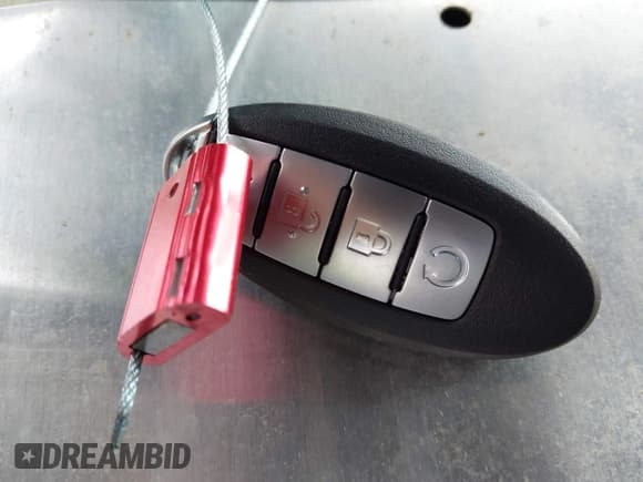 ✅ 2016 Nissan Pathfinder Platinum • VIN: 5N1AR2MM4GC657696 • Lot: 42832227. Listed on IAAI with 97,172 mi. Free auction sales archive from the USA and detailed vehicle history report at DreamBid. Image 11.