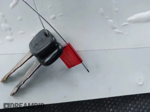 ✅ 2007 Suzuki SX4 • VIN: JS2YB413775106560 • Lot: 43745178. Listed on IAAI with 191,676 mi. Free auction sales archive from the USA and detailed vehicle history report at DreamBid. Image 11.