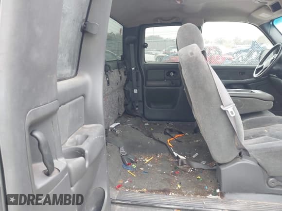 ✅ 2003 Chevrolet Silverado 1500 LS • VIN: 2GCEK19T731277336 • Лот: 43660836. Опубликован ранее на IAAI с пробегом 19 247 миль. Бесплатный доступ к архиву аукционных продаж из США и подробный отчёт об истории автомобиля на DreamBid. Изображение 8.