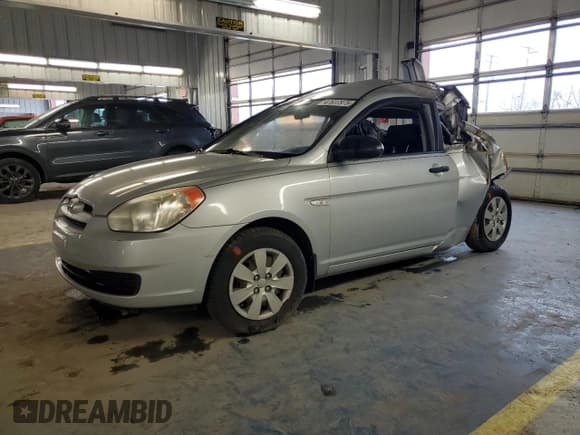 ✅ 2008 Hyundai Accent GS • VIN: KMHCM36C88U091524 • Лот: 47637975. Опубликован ранее на Copart с пробегом Не указан. Бесплатный доступ к архиву аукционных продаж из США и подробный отчёт об истории автомобиля на DreamBid. Изображение 1.