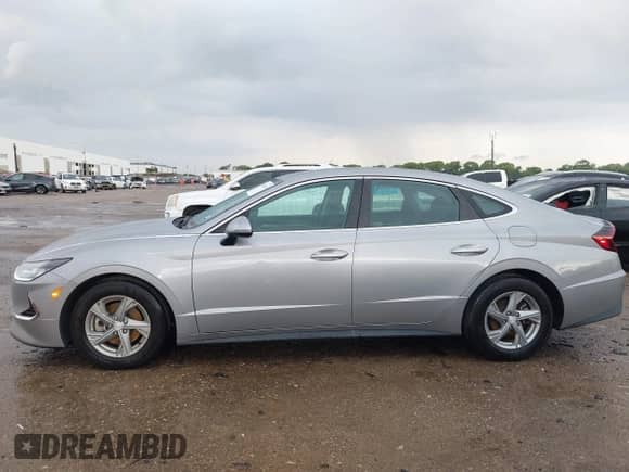 2023 Hyundai Sonata SE с VIN KMHL24JA7PA271143, выставлен на аукционе IAAI как лот 43034492 с пробегом 14 232 миль миль и . История ставок и продаж доступна на DreamBid. Изображение 14.