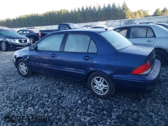 ✅ 2003 Mitsubishi Lancer ES • VIN: JA3AJ26E33U114926 • Lot: 75105554. Wystawiony na Copart z przebiegiem 108 574 mil. Bezpłatny archiwum sprzedaży aukcyjnych z USA i szczegółowy raport historii pojazdu na DreamBid. Zdjęcie 2.