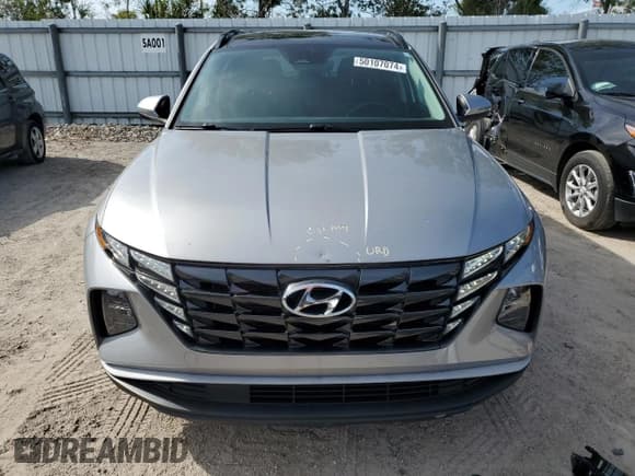 ✅ 2022 Hyundai Tucson SEL Convenience • VIN: KM8JFCA11NU029031 • Lot: 50107074. Wystawiony na Copart z przebiegiem 52 980 mil. Bezpłatny archiwum sprzedaży aukcyjnych z USA i szczegółowy raport historii pojazdu na DreamBid. Zdjęcie 5.