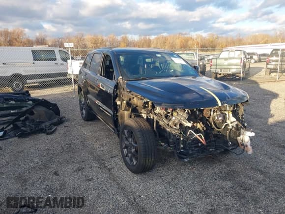 ✅ 2019 Jeep Grand Cherokee Limited • VIN: 1C4RJFBG8KC618332 • Лот: 43663130. Опубликован ранее на IAAI с пробегом 43 023 миль. Бесплатный доступ к архиву аукционных продаж из США и подробный отчёт об истории автомобиля на DreamBid. Изображение 1.