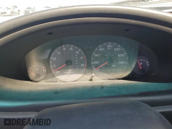 ✅ 1996 Acura Integra LS • VIN: JH4DB7657TS009339 • Lot: 65438765. Listed on Copart with 202,283 mi. Free auction sales archive from the USA and detailed vehicle history report at DreamBid. Image 9.