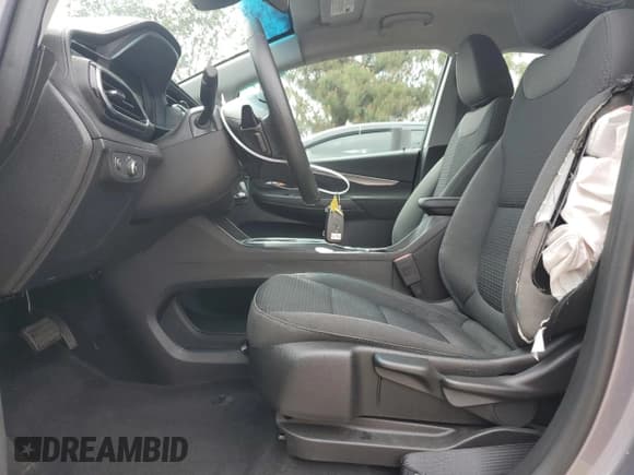 ✅ 2023 Chevrolet Bolt EV 1LT • VIN: 1G1FW6S0XP4194136 • Lot: 52017884. Wystawiony na Copart z przebiegiem 5 457 mil. Bezpłatny archiwum sprzedaży aukcyjnych z USA i szczegółowy raport historii pojazdu na DreamBid. Zdjęcie 7.