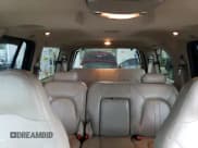 ✅ 2001 Ford Expedition Eddie Bauer • VIN: 1FMPU18L41LA13918 • Лот: 90504105. Опубликован ранее на Copart с пробегом Не указан. Бесплатный доступ к архиву аукционных продаж из США и подробный отчёт об истории автомобиля на DreamBid. Изображение 10.