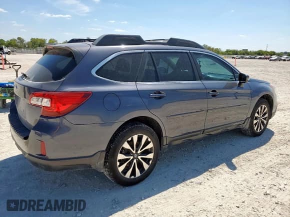 ✅ 2015 Subaru Outback Limited • VIN: 4S4BSBNC8F3292954 • Lot: 84447725. Listed on Copart with 146,630 mi. Free auction sales archive from the USA and detailed vehicle history report at DreamBid. Image 3.