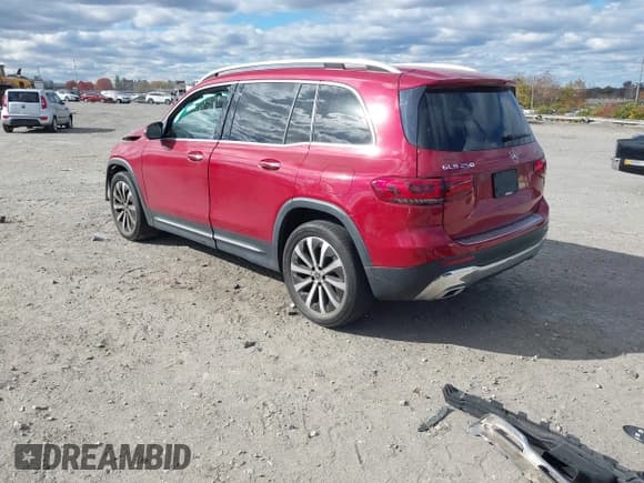 ✅ 2021 Mercedes-Benz GLB 250 • VIN: W1N4M4HB4MW114694 • Lot: 43640488. Listed on IAAI with 30,983 mi. Free auction sales archive from the USA and detailed vehicle history report at DreamBid. Image 3.