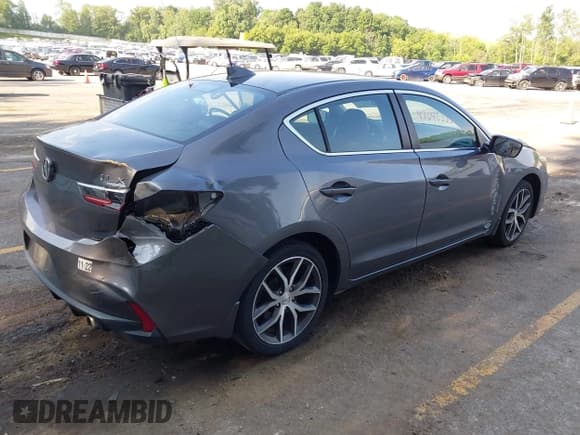 ✅ 2019 Acura ILX Premium • VIN: 19UDE2F74KA014999 • Lot: 42646222. Listed on IAAI with 48,356 mi. Free auction sales archive from the USA and detailed vehicle history report at DreamBid. Image 4.