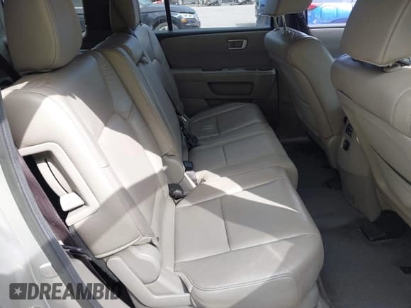 ✅ 2012 Honda Pilot EX-L • VIN: 5FNYF4H78CB062231 • Lot: 42759012. Listed on IAAI with 172,420 mi. Free auction sales archive from the USA and detailed vehicle history report at DreamBid. Image 8.