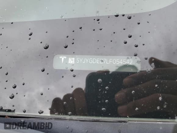 ✅ 2020 Tesla Model Y Long Range • VIN: 5YJYGDEE7LF054542 • Лот: 85373915. Опубликован ранее на Copart с пробегом Не указан. Бесплатный доступ к архиву аукционных продаж из США и подробный отчёт об истории автомобиля на DreamBid. Изображение 12.